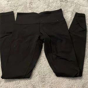 Lululemon wunder under leggings. Size 4.
